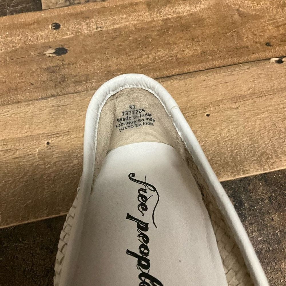 Free People Women’s Size 37 Santorini Sneaker White Woven Leather Slip On Shoes - Picture 5 of 6